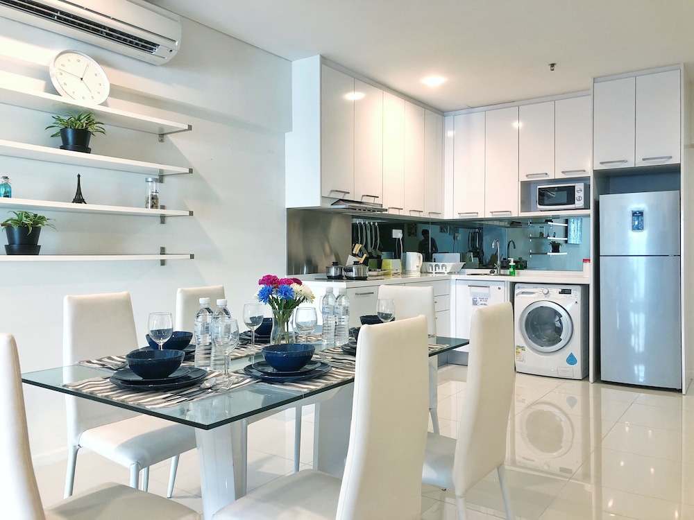 Summer Suites KLCC Apartments 34/52