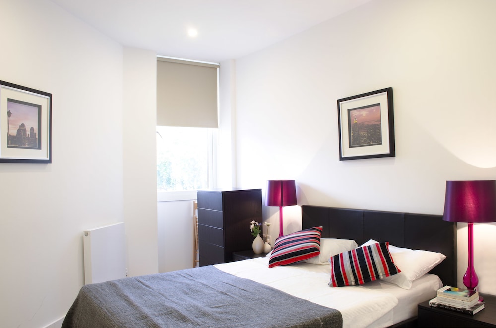Borough Market Apartments 6/25