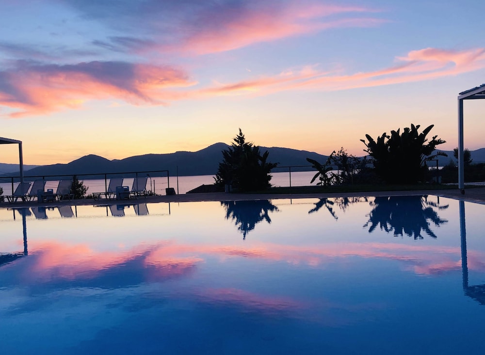 Thalassa Hotel 44/57