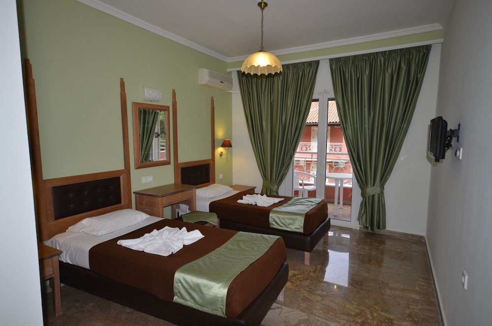 APARTMENT 2 BEDROOMS (5)