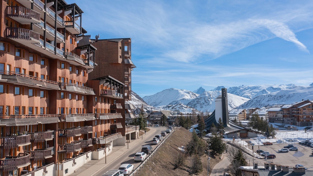 RESIDENCE PIERRE AND VACANCES L'OURS BLANC 41/48