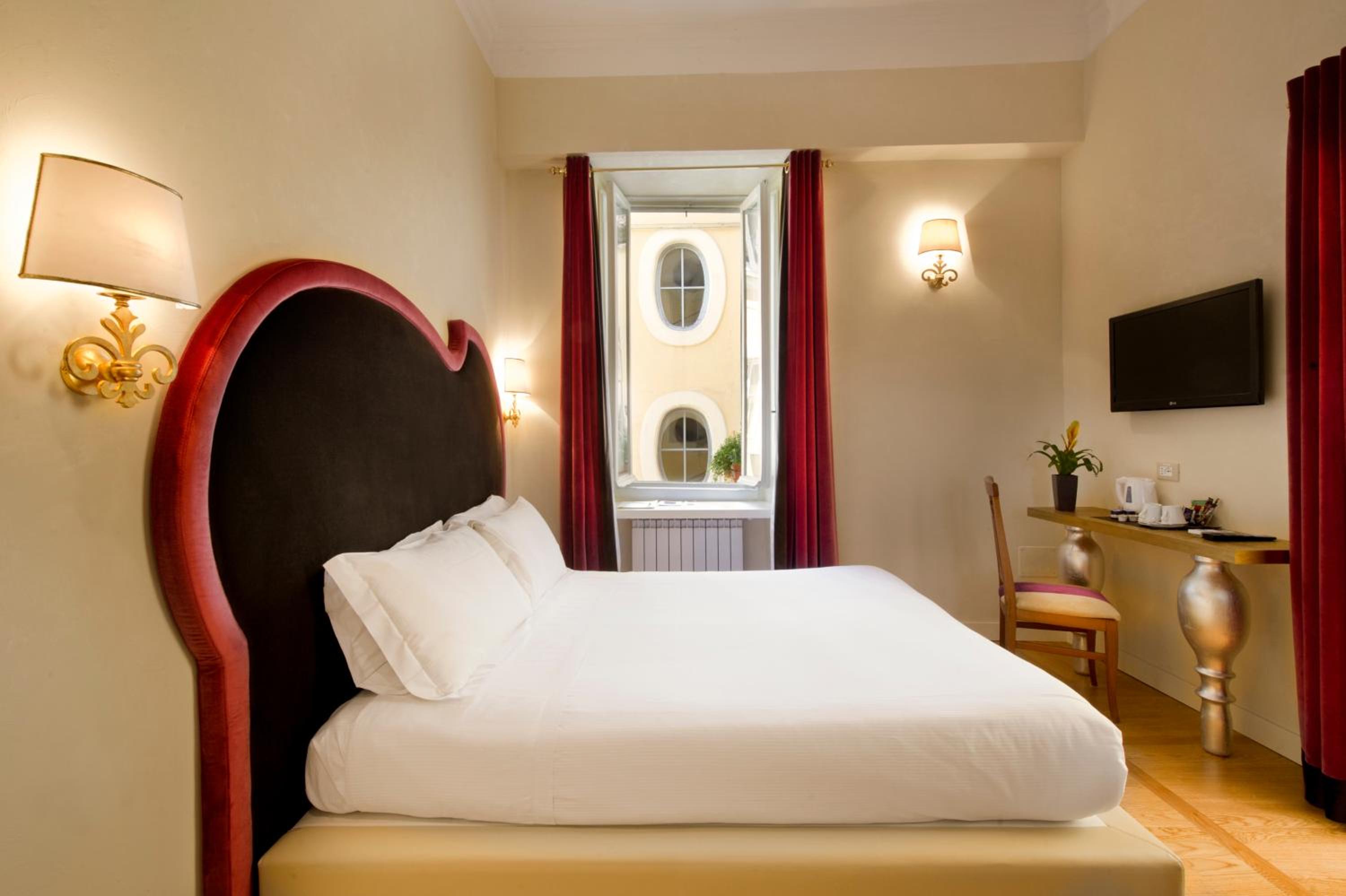 غرفة بسرير مزدوج، Residenza Frattina 4/5