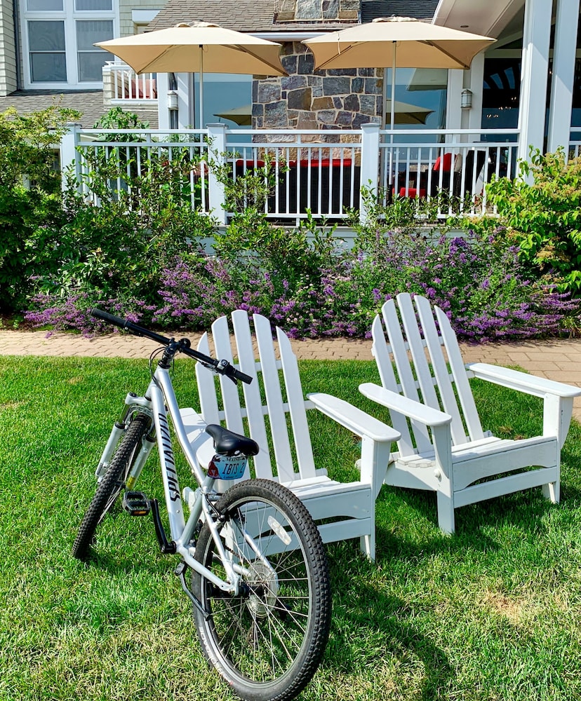 Inn By The Sea 58/66
