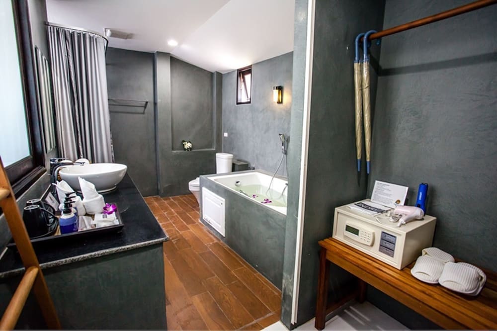 فيلا ديلوكس بسرير مزدوج، Lanta Corner Resort 4/5