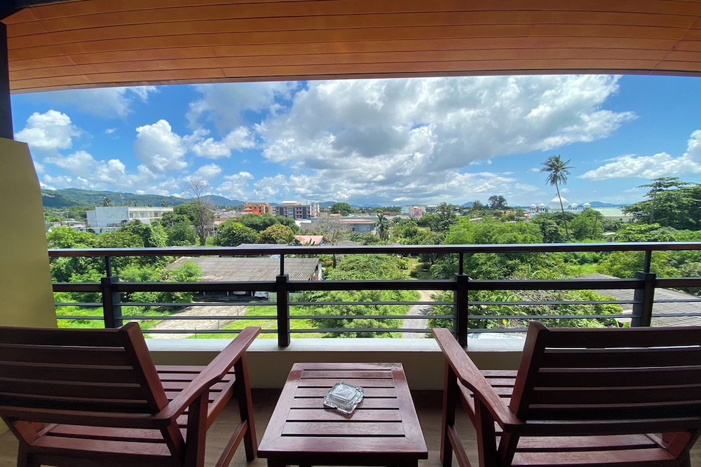Aqua Resort Phuket 59/70