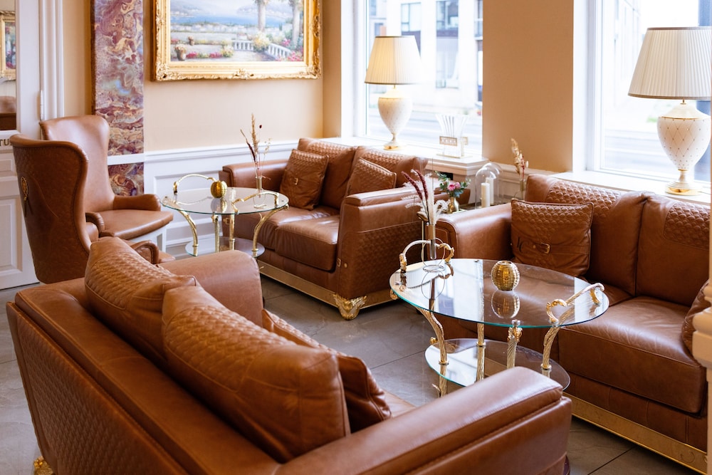 Milling Hotel Plaza 37/56