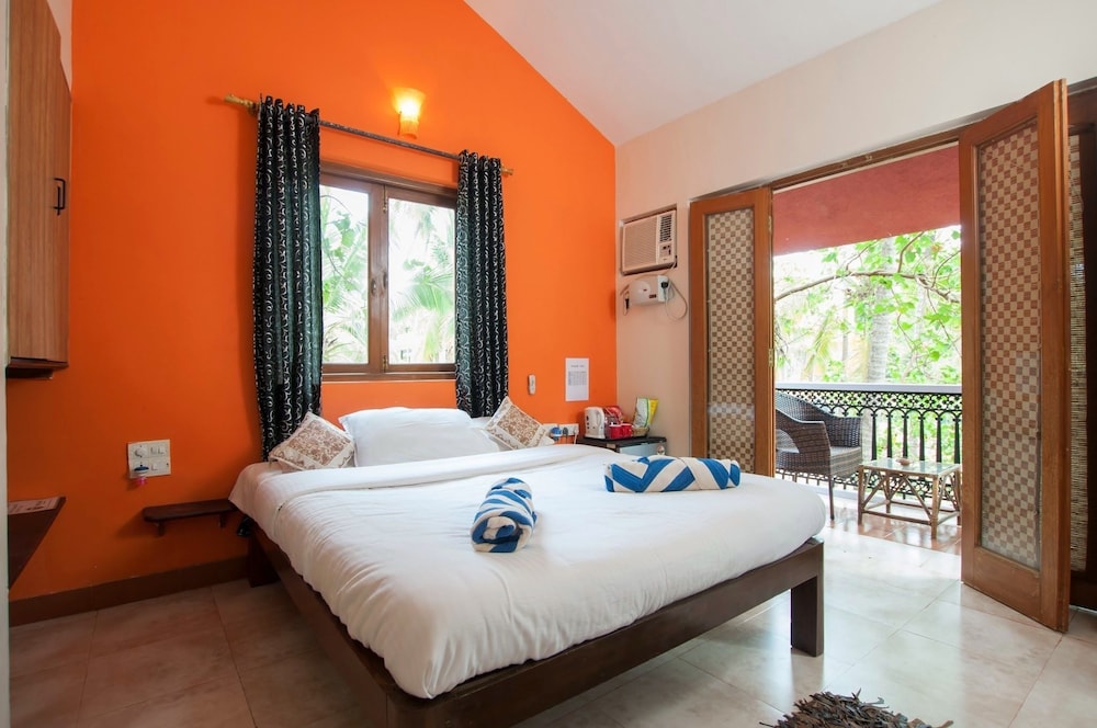 MONTEGO BAY BEACH VILLAGE 8/50
