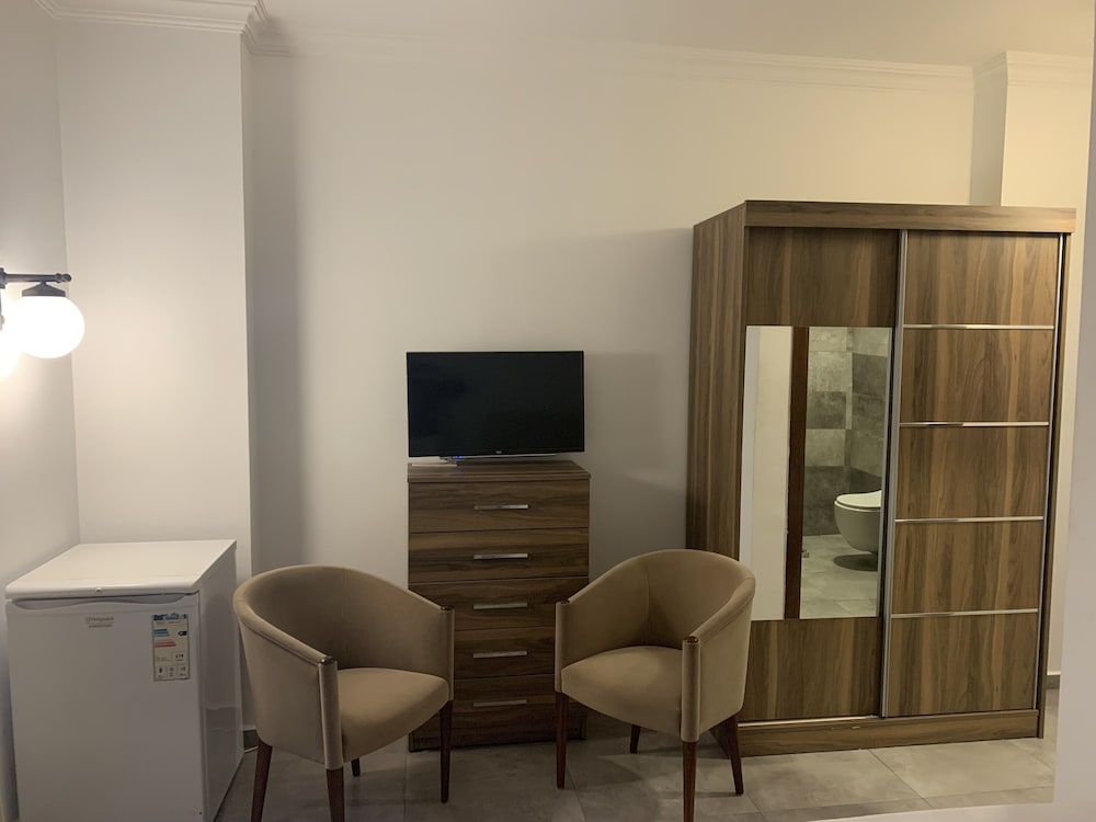 Orya Apart 33/50