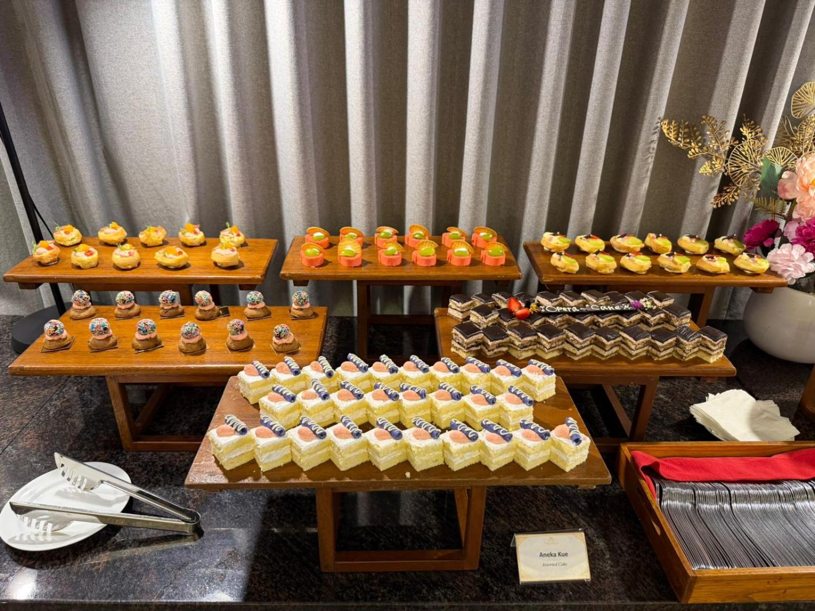 The Jogja Hotel and Conference Center 23/29