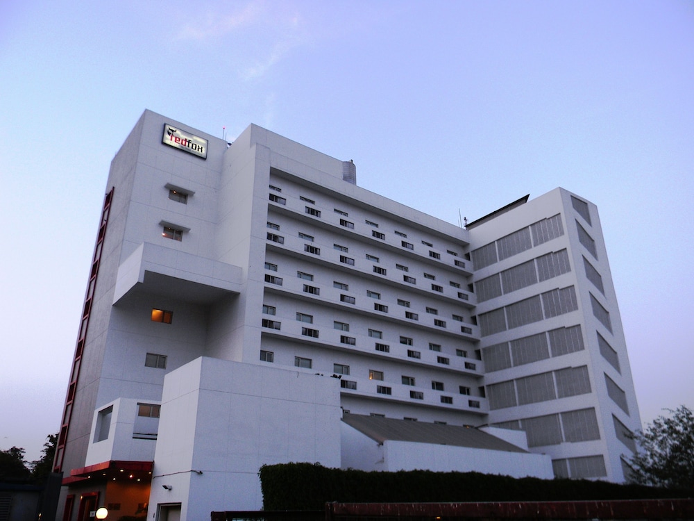 Red Fox Hotel East Delhi 5/59