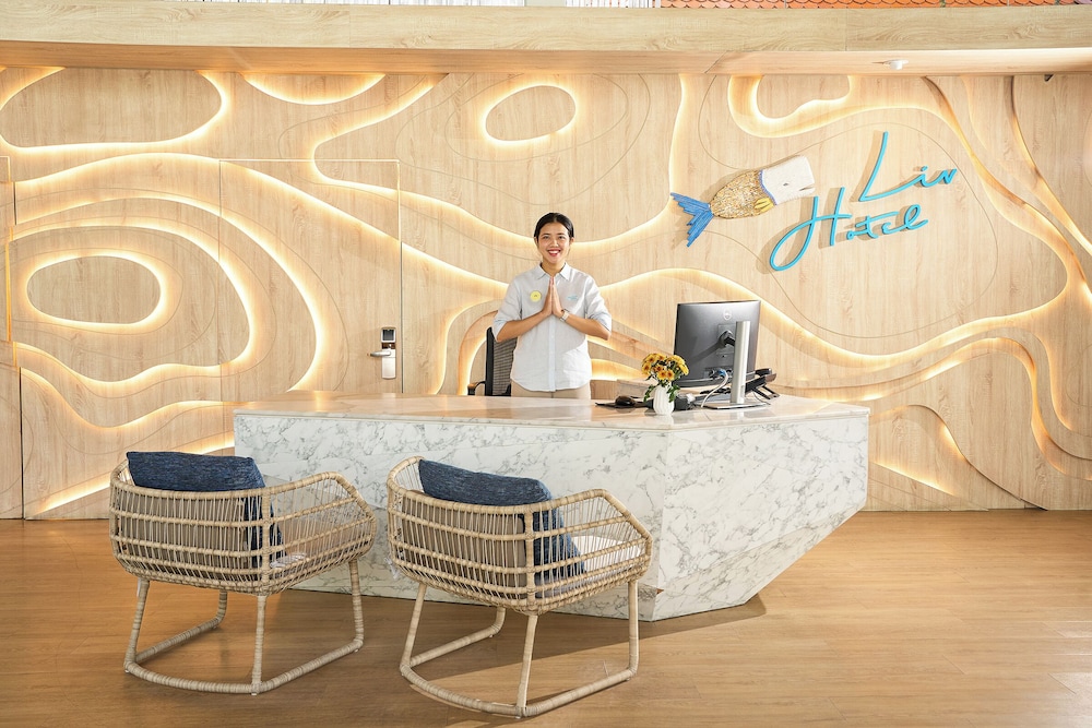 Liv Hotel Phuket Patong Beachfront 14/69