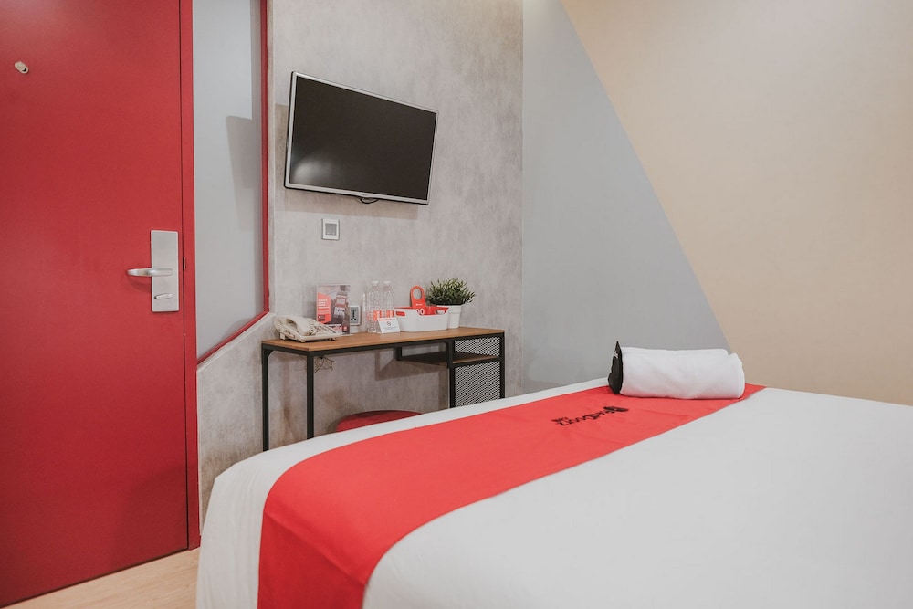 Reddoorz Plus @ Thamrin 26/50