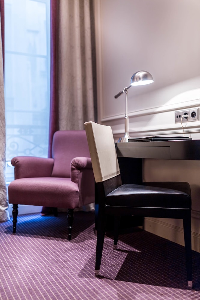 Grand Hotel de L Univers Paris Saint Germain 36/52