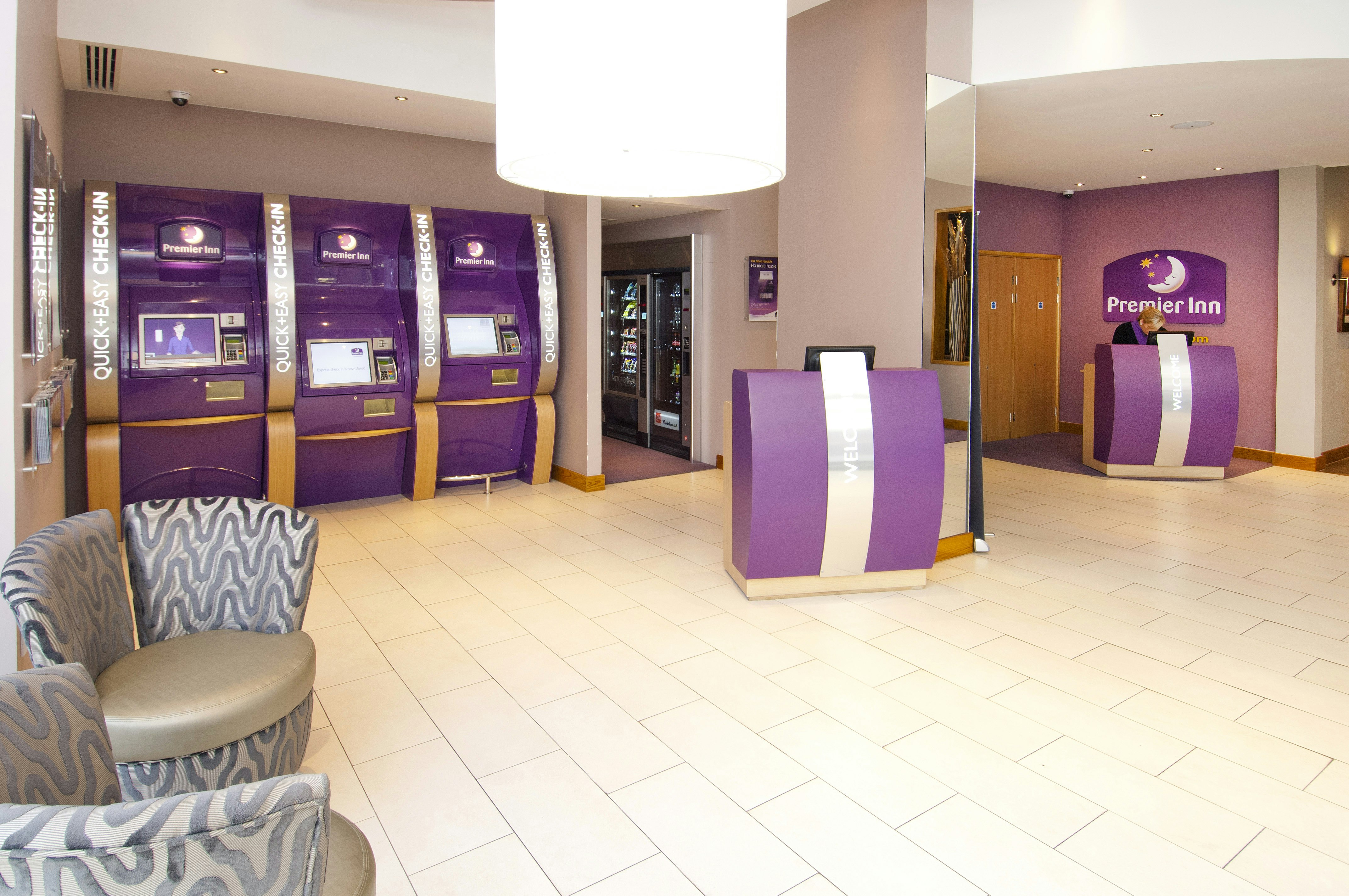 Premier Inn London City (Old Street) 7/45