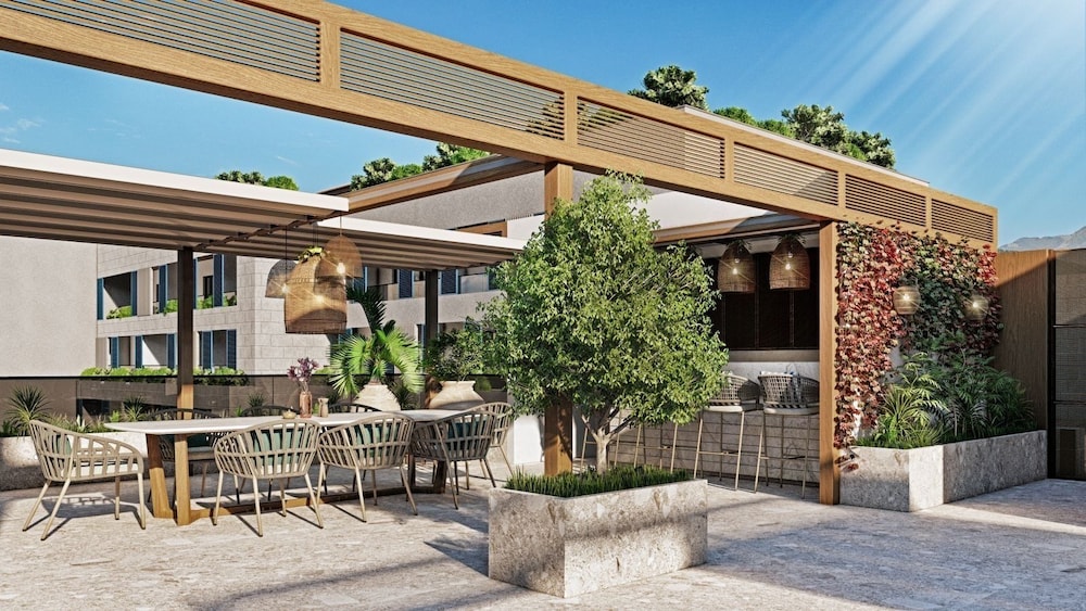 Movenpick Hotel & Residences Teuta Kotor Bay 2/58