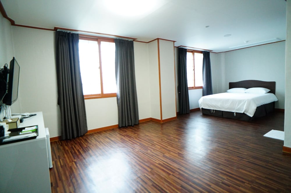 Jeju Ora Stay 12/50