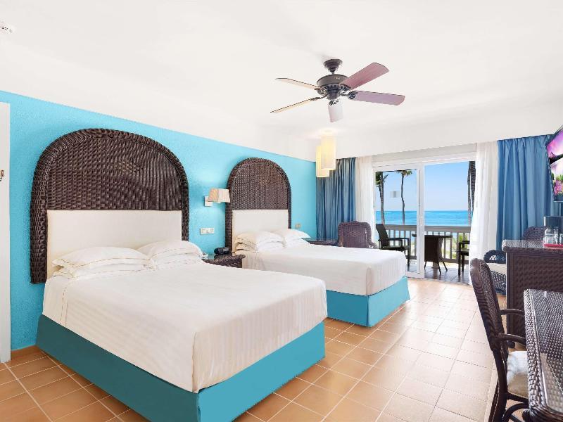 Superior, 2 Double Beds, Sea View, Premium Level