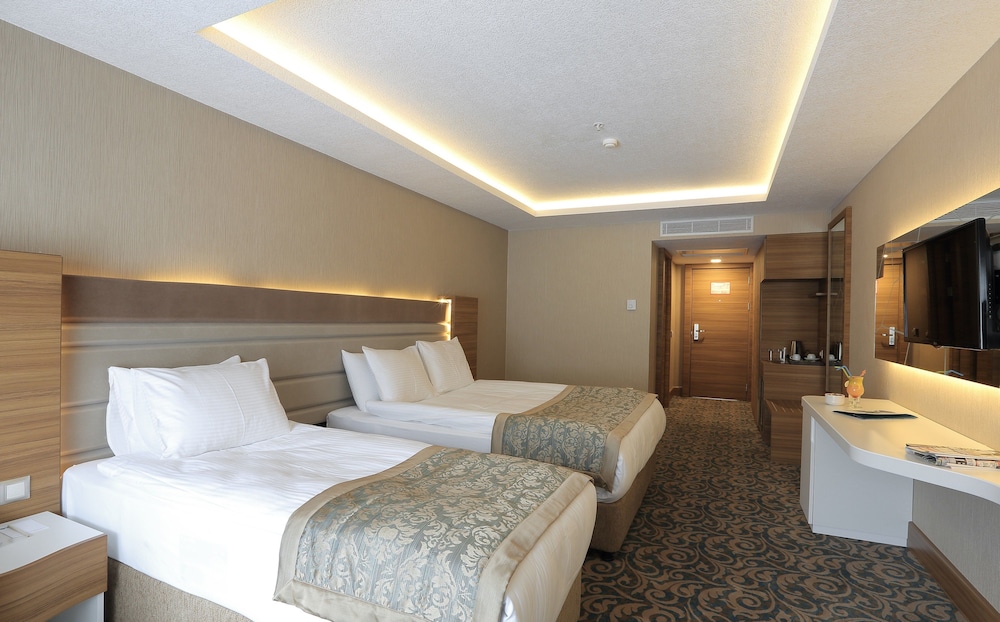 Cam Thermal Resort Spa Convention Center 19/54