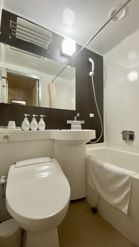 Hotel Select Inn Isehara 48/48