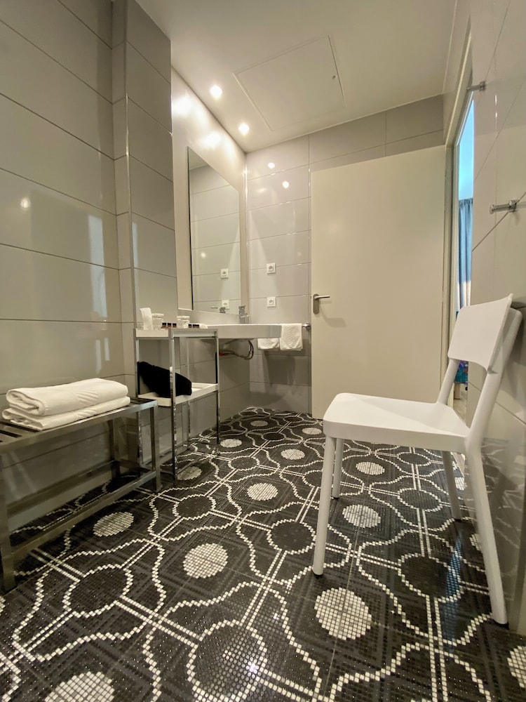 Le Basile Hotel 30/50