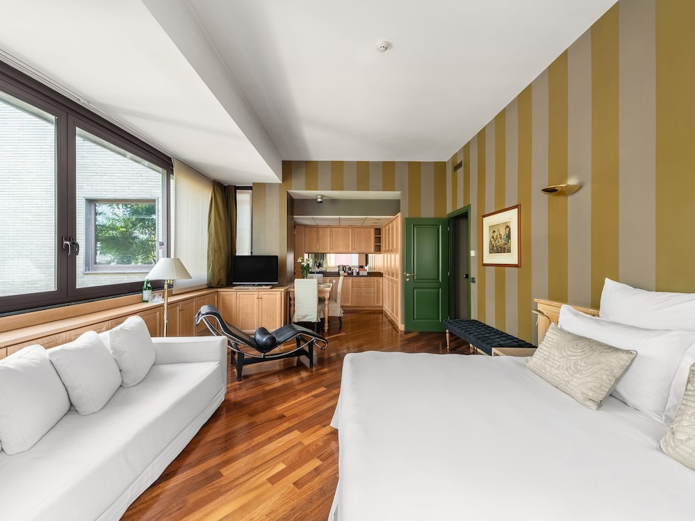 Camperio House Suites 22/54