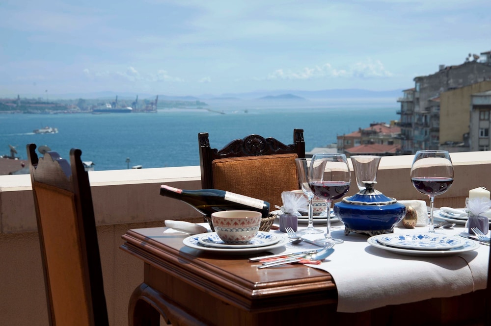 Lir Residence Suites 40/43
