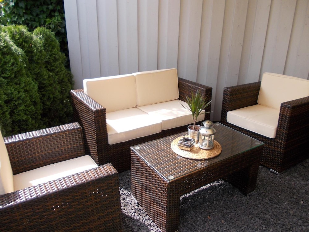 Maifeld Sport- Und Tagungshotel 37/50