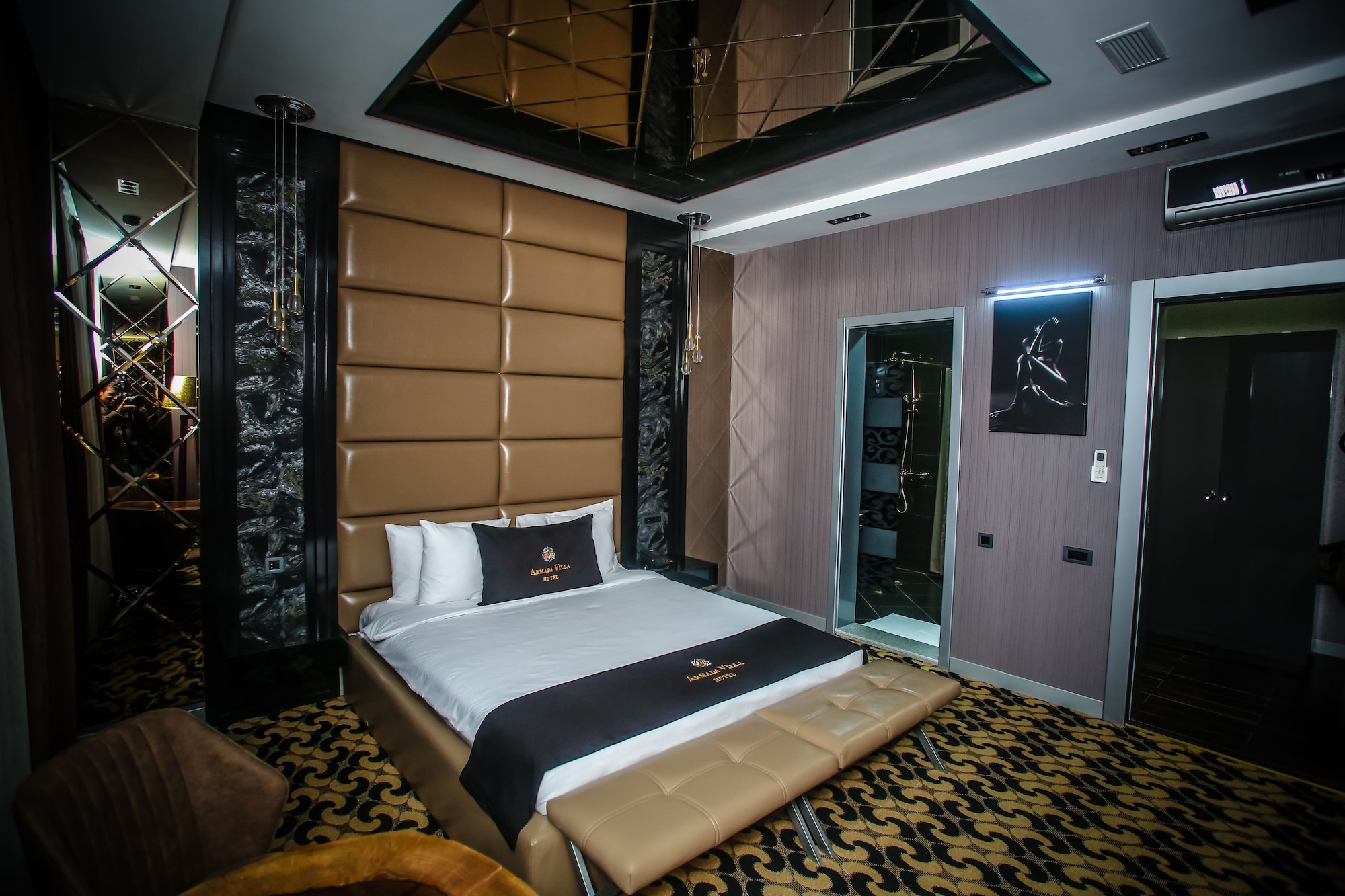 غرفة قياسية بسرير كينج، Armada Villa Hotel 6/9
