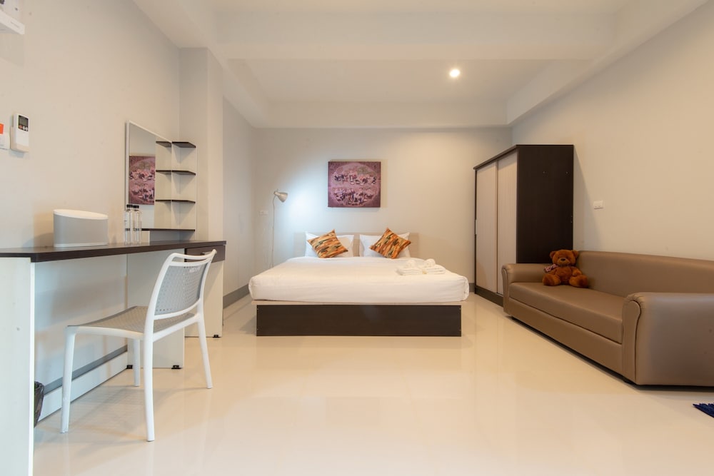 J2 Residence Chiang Rai 24/41