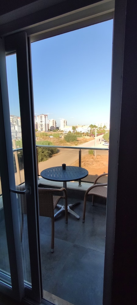 Lara Beach Homes 22/50