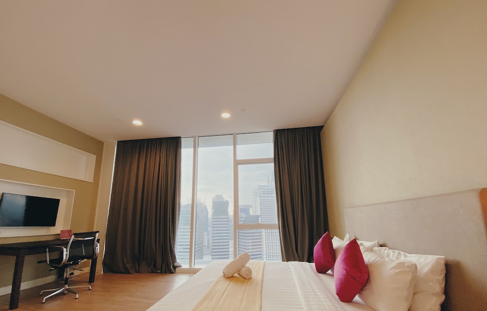 Platinum Service Suite at The Face 43/68