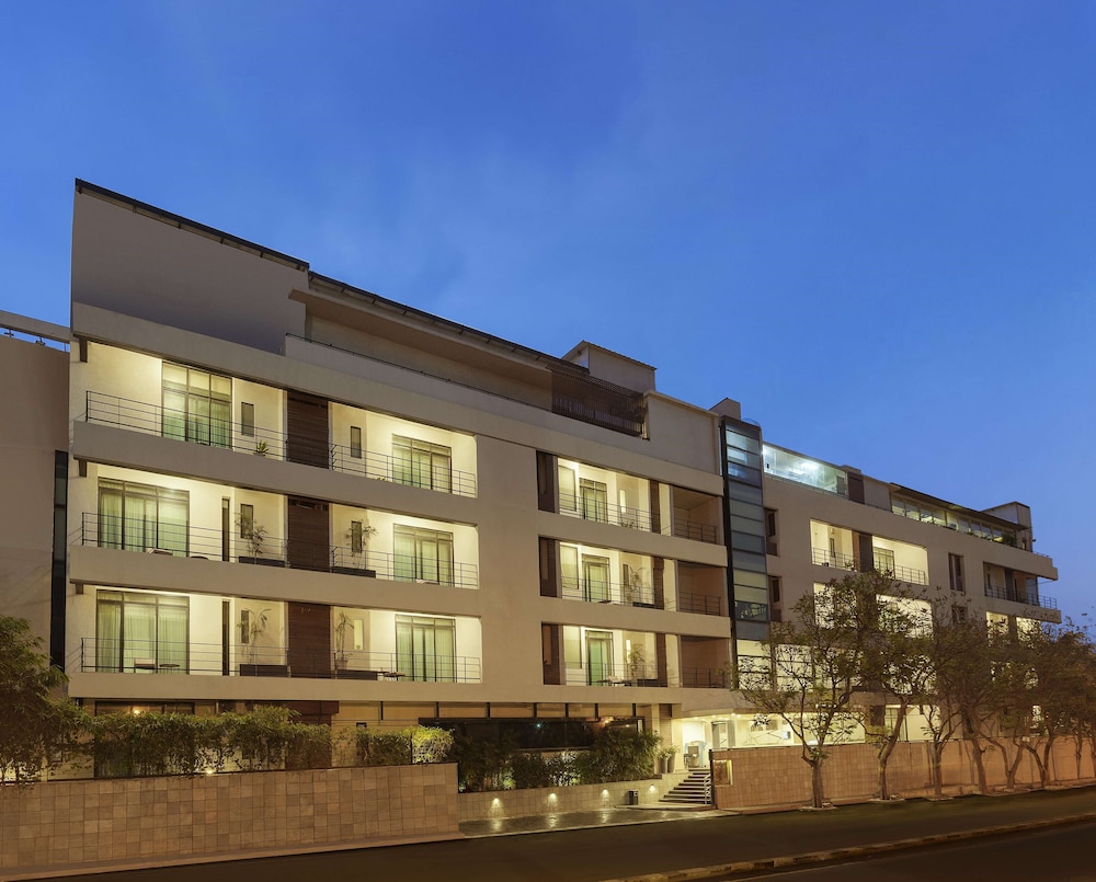Sarovar Portico Outer Ring Road Bengaluru 1/61