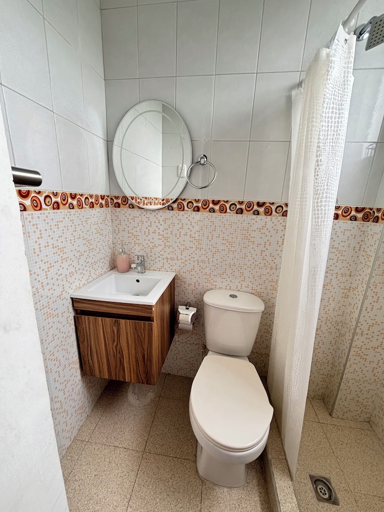 Ayenda Casa Roman 50/50