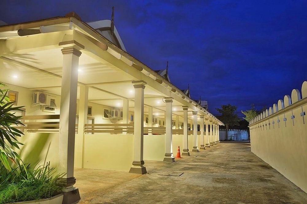Sleep Resort 4/38