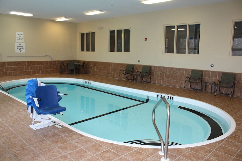 Holiday Inn Express Ludlow 32/50