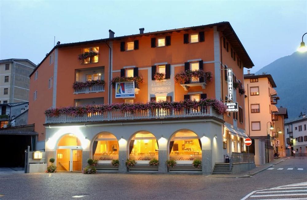 Hotel Bernina 2/43