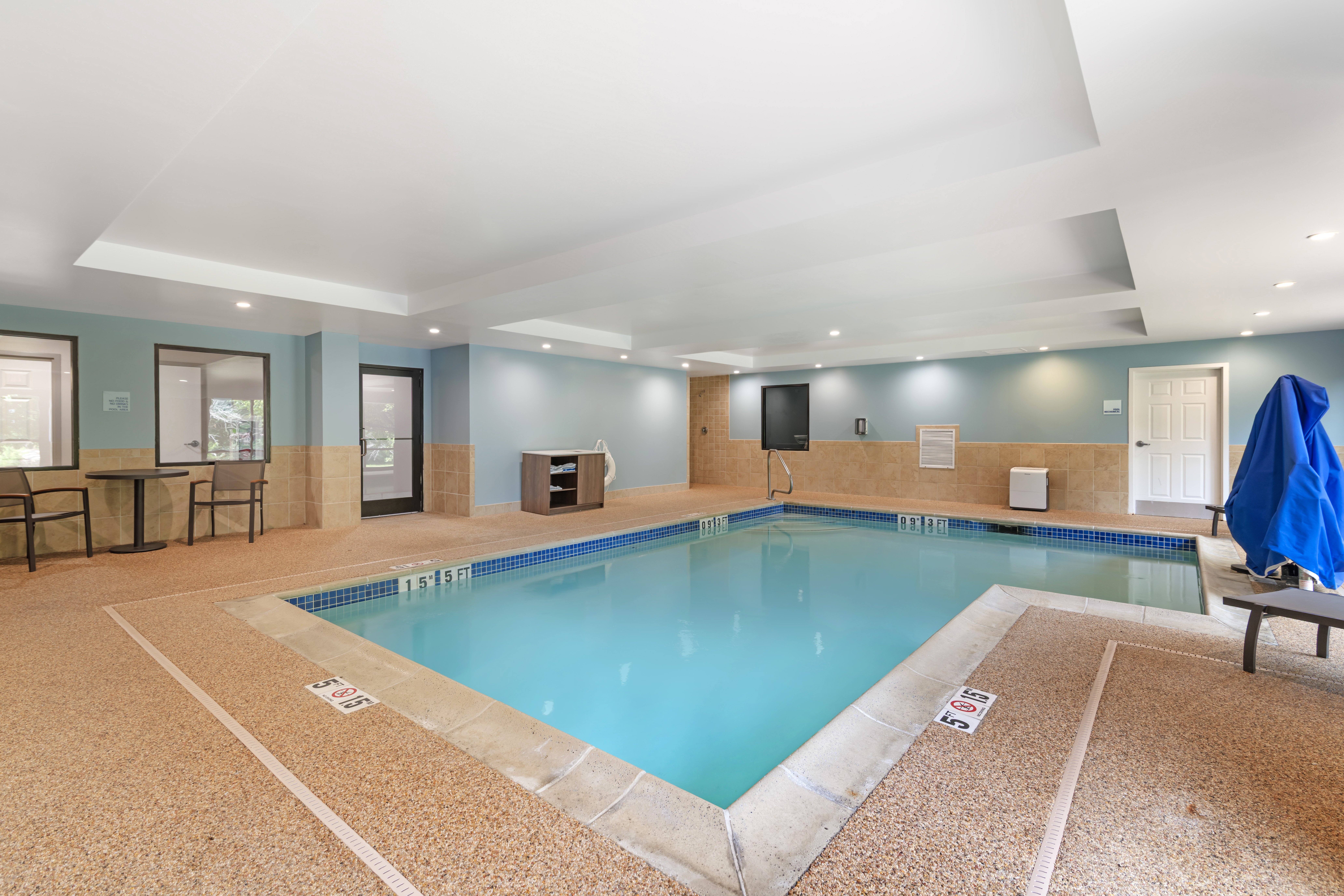 Holiday Inn Express Biddeford 24/50