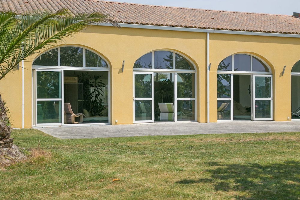 Hotel de La Louee photo4