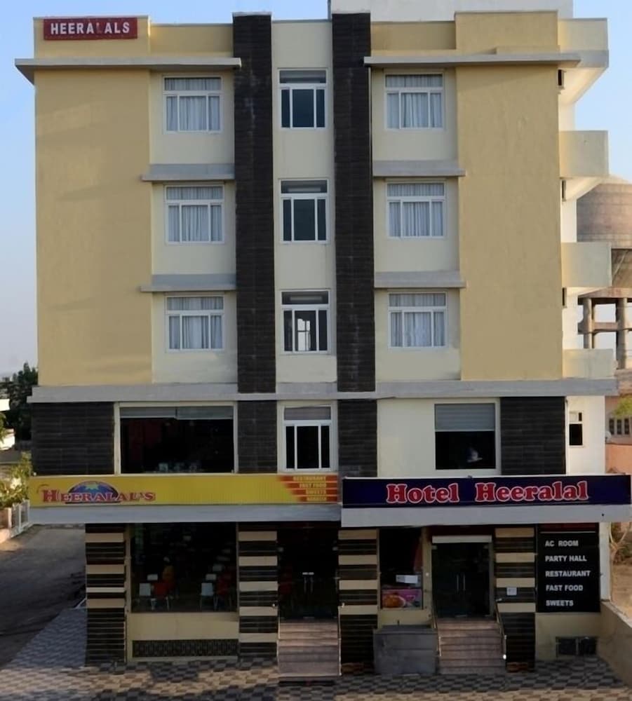 HEERALAL HOTEL 2/22