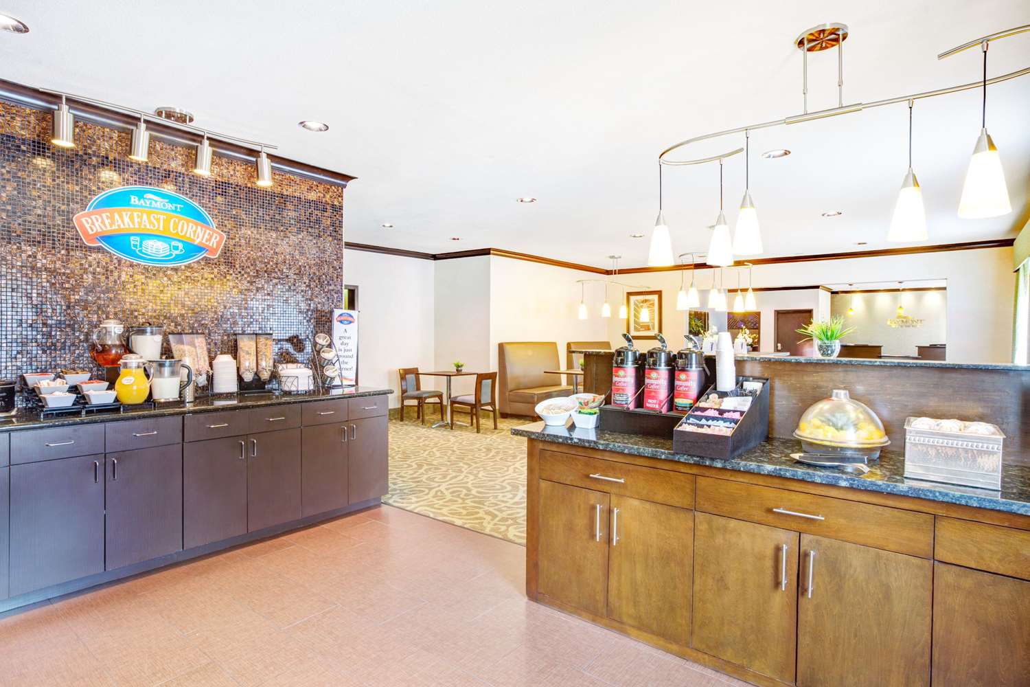 Baymont By Wyndham Dallas / Love Field 5/33