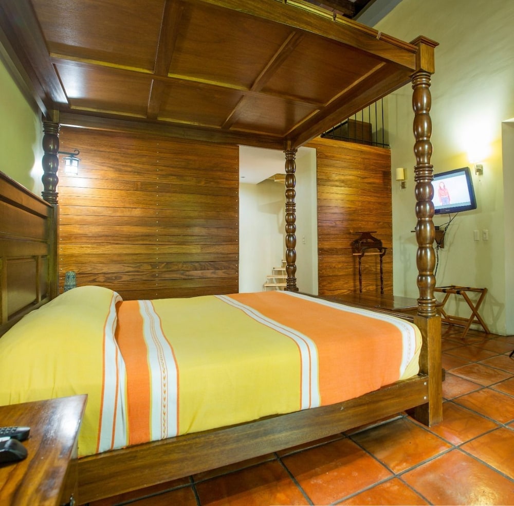 Hacienda Del Gobernador 15/34