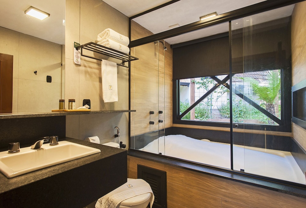 Hotel Fioreze Chale 15/60