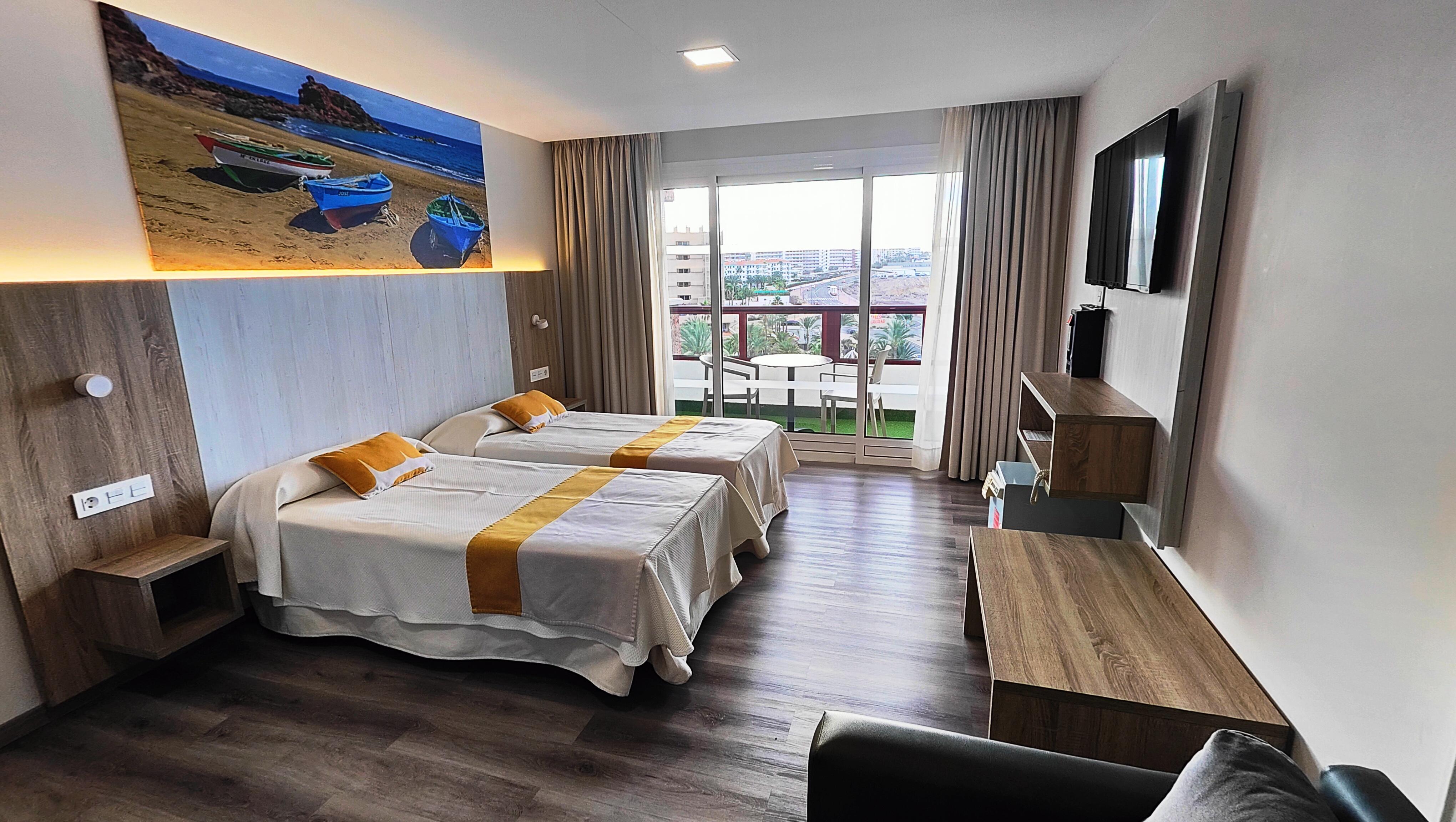 Deluxe, Double Bed, Balcony or Terrace