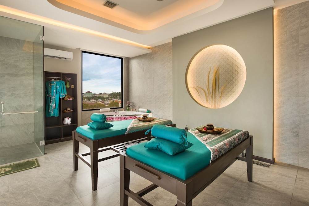 The Manohara Hotel Yogyakarta 46/67