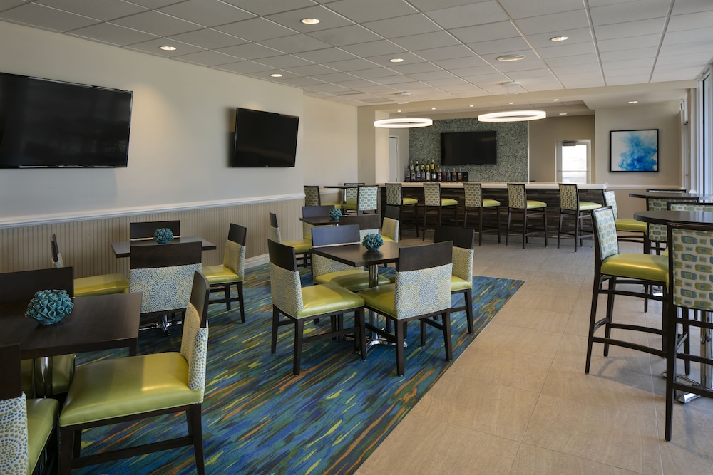Cirque St. Armands Beachside 30/35