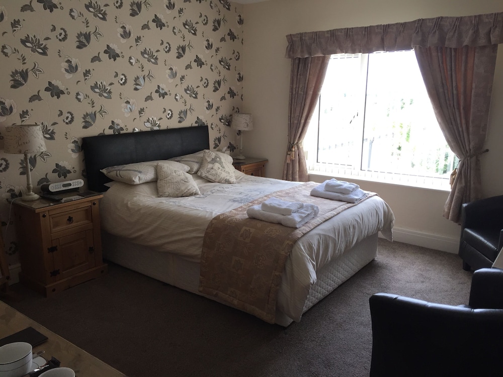 The Northdale 18/50