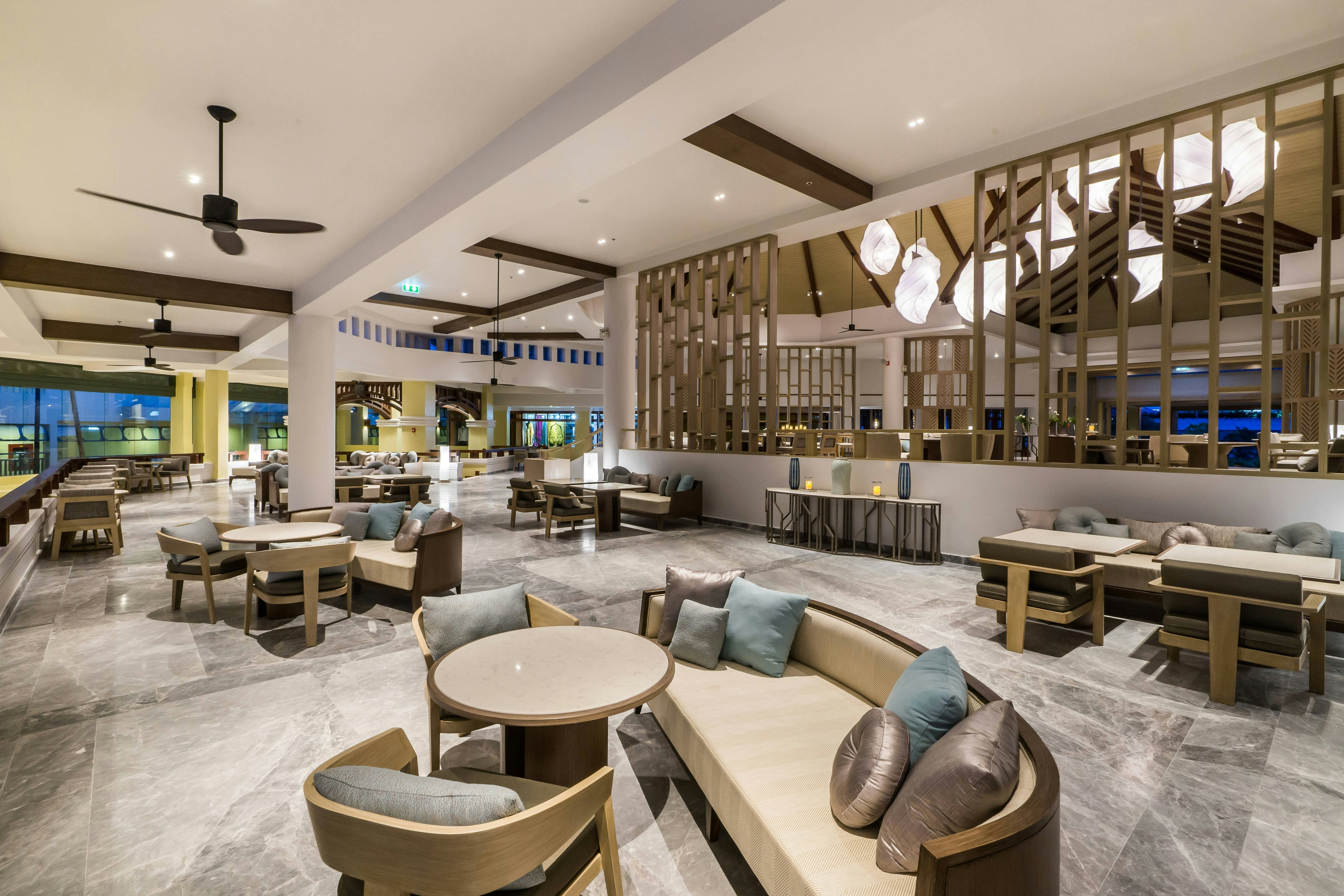Phuket Marriott Resort & Spa, Merlin Beach 14/50