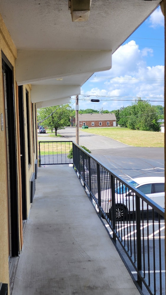 Drakes Creek Inn 56/56