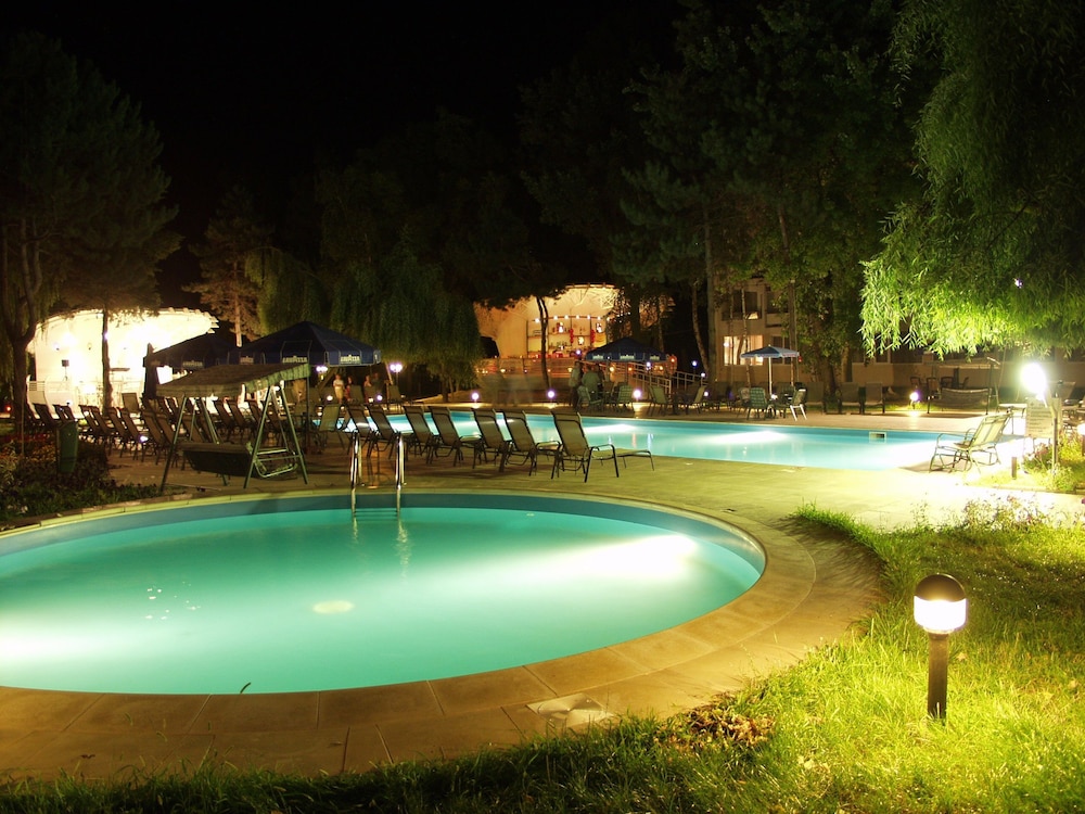Cocor Spa Hotel 26/30