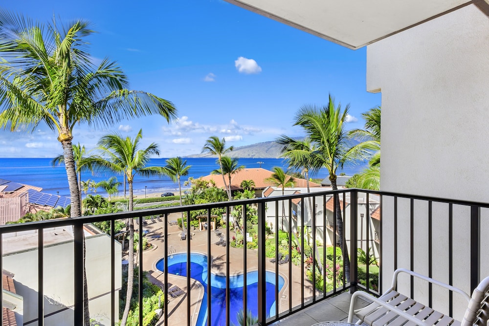 Maui Beach Vacation Club 13/52